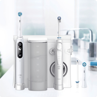 Braun - Center OxyJet Reinigungssystem - Munddusche + Oral-B iO6 (wei�)